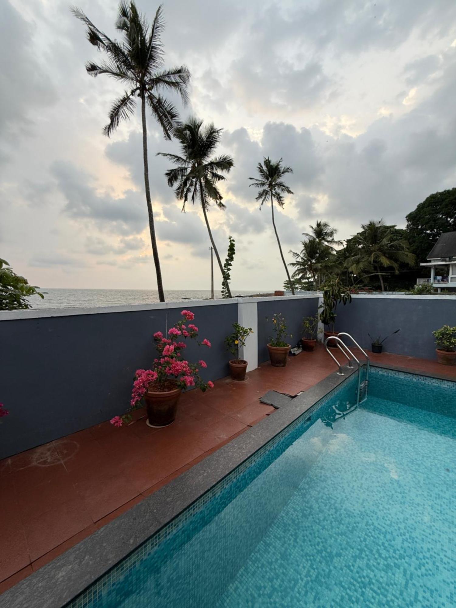 Kappad Beach House By Kisah Stays Esterno foto
